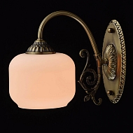 Бра MW-Light Моника 372022901 Image 1